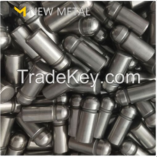 Carbide studs for HPGR