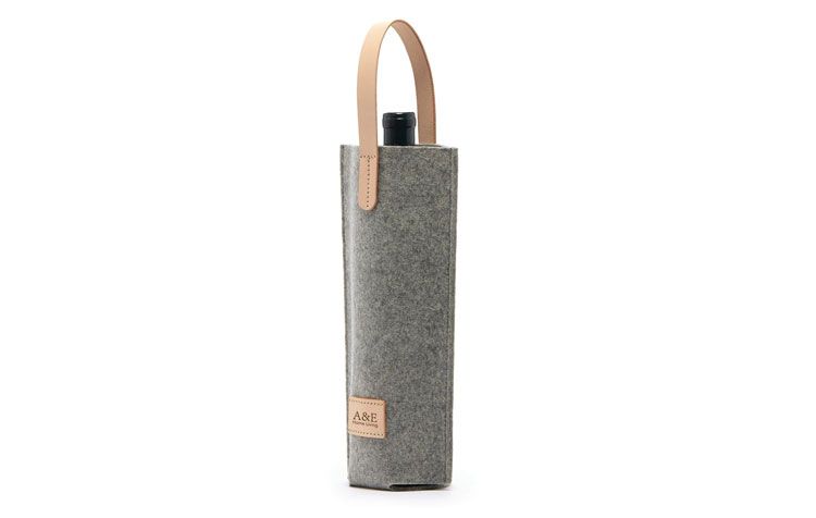 Felt Wine bag Strong and Durable,vegetable-tanned leather trim