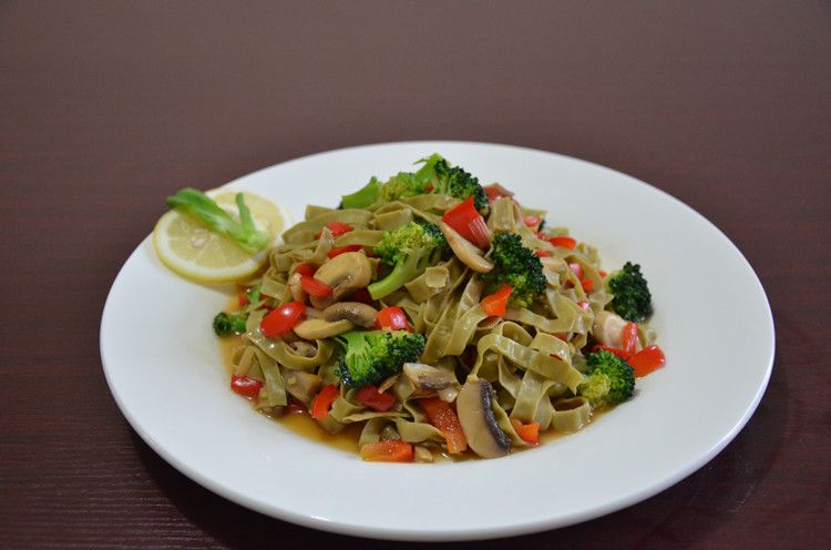 Organic green soybean pasta