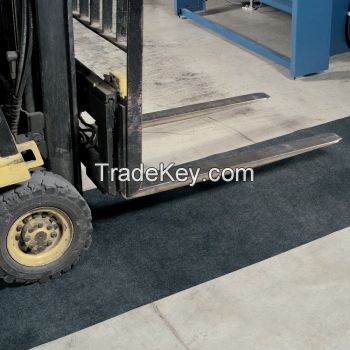 Leak-proof absorbent mat