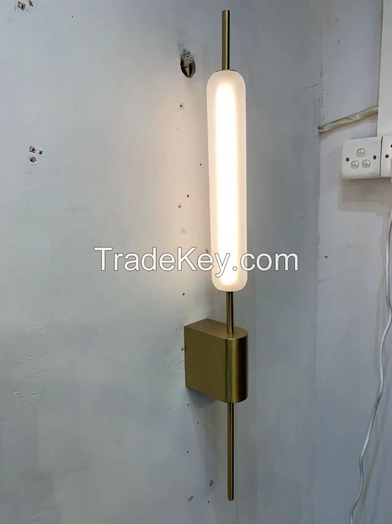 Hospitality lamp, wall lamp