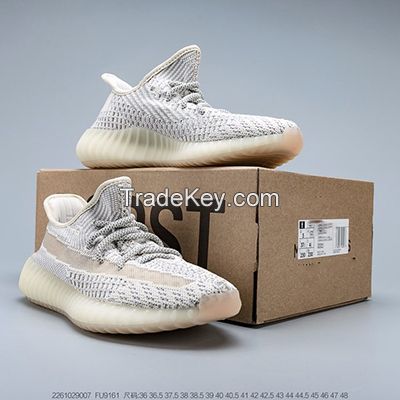 Yeezy FASHION MEN SPORT SHOES, MEN STOCK SPORT SHOES