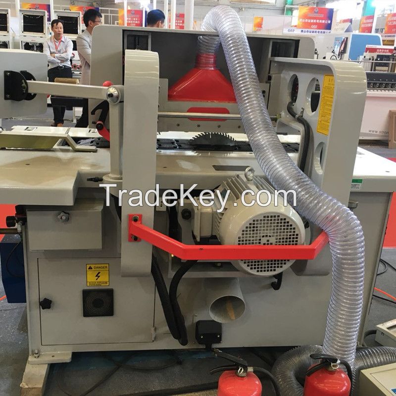 Woodworking straight line single blade rip saw machine