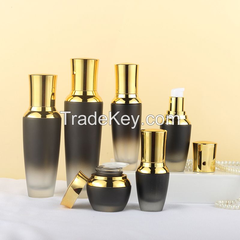 Popular 30G 30Ml 50Ml Cosmetic Set Glass Bottle