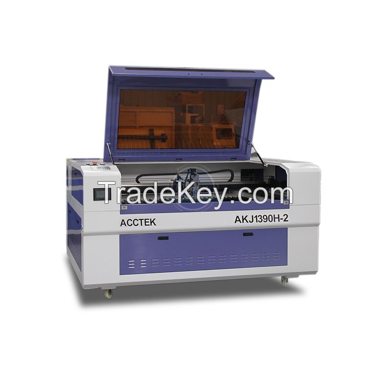 Fiber laser cutting machine