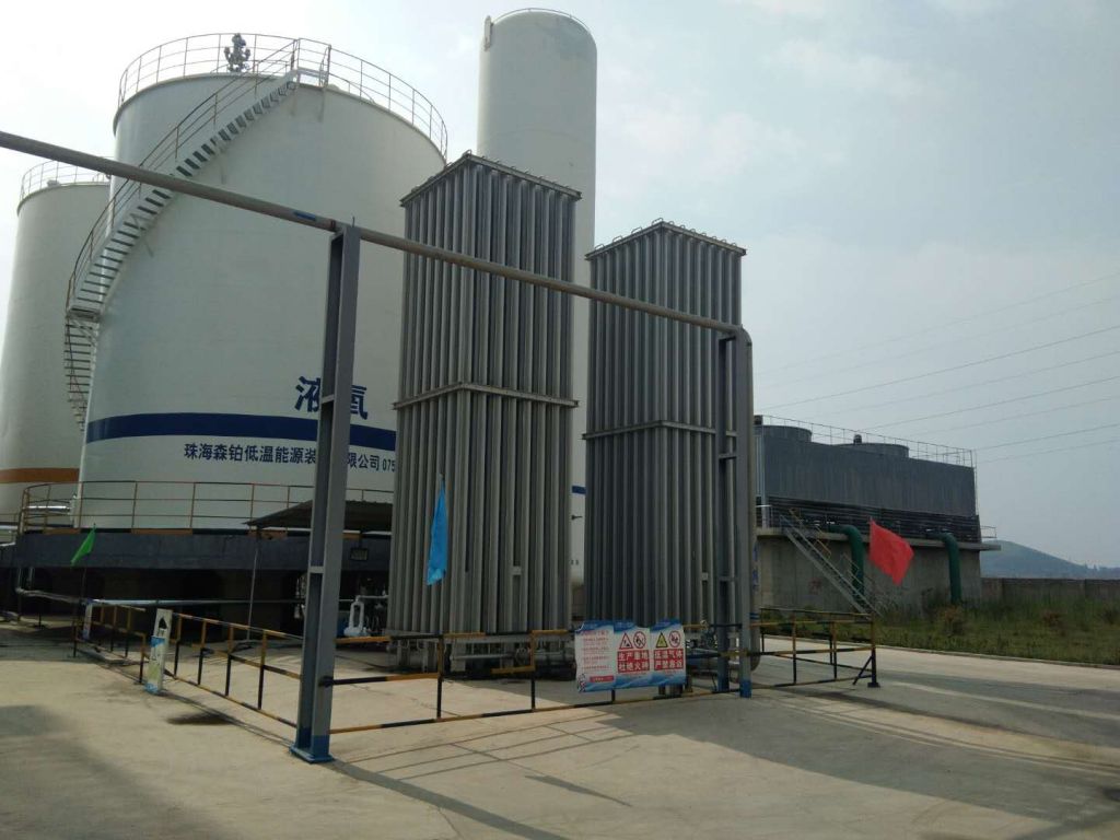 Preparation of oxygen, nitrogen and argon air separation equipment