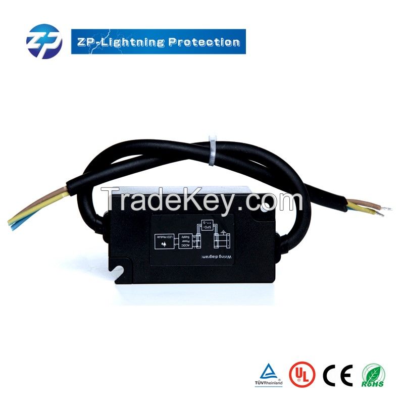 LED Lightning Surge Protector Series Connection 10KV Approved LED Street Lamp Power Surge Protector 	