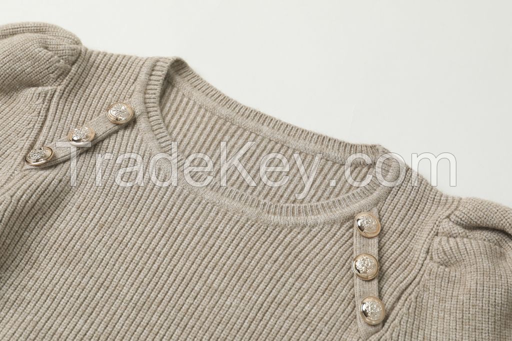 Ladies knitted sweater