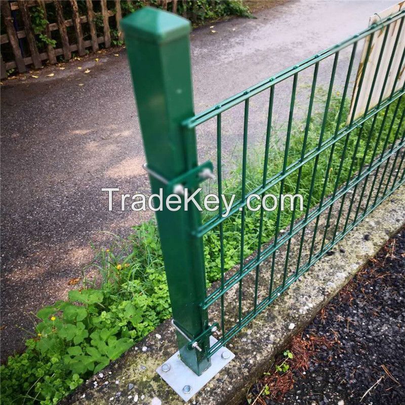 Euro Brace Fence Post