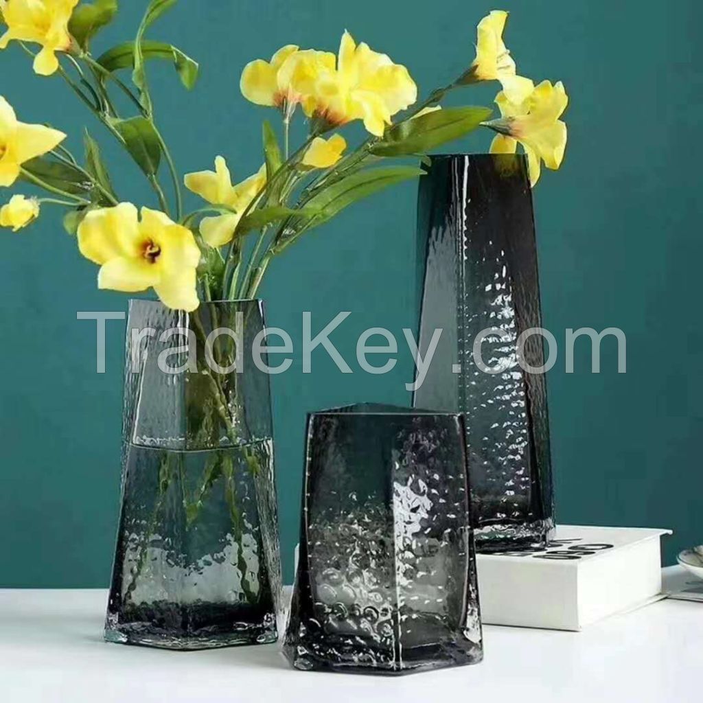 Flower glass vase