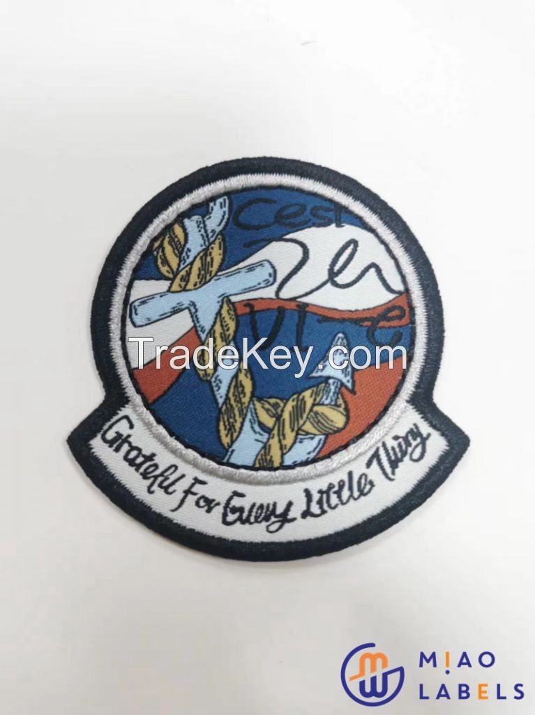 Custom Fashion Design Special Style Embroidered Woven Clothing Badges