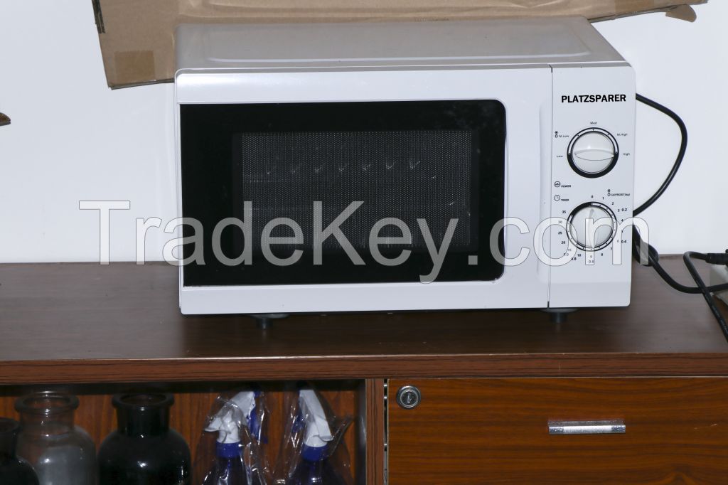 PLATZSPARER MICROWAVE OVEN