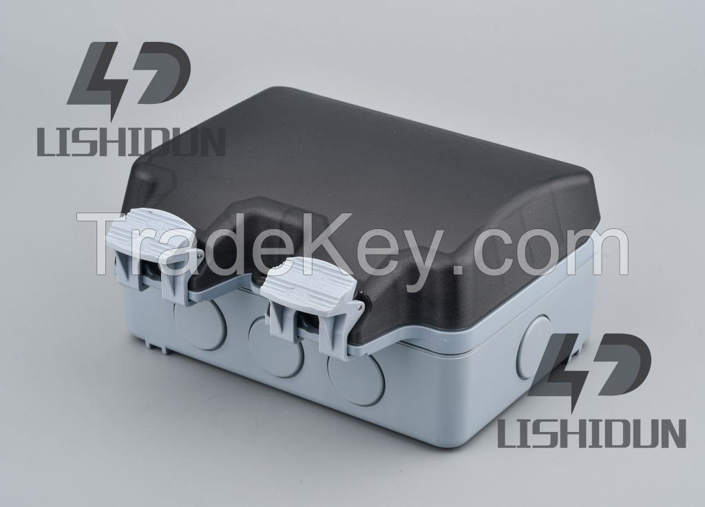 Outdoor waterproof box