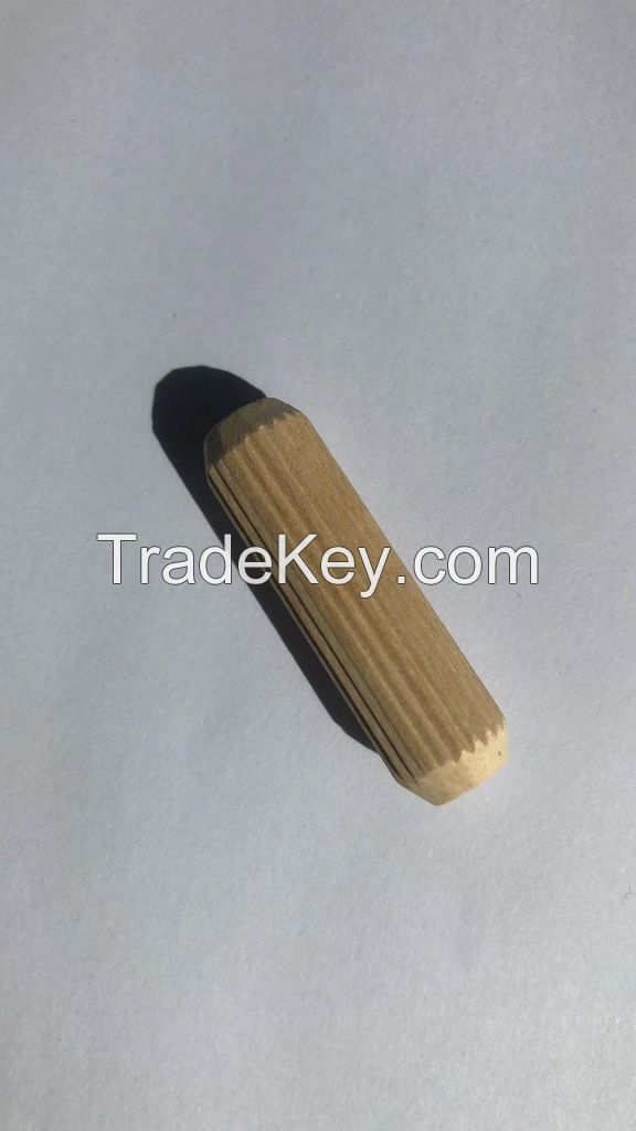 Wooden dowel pin