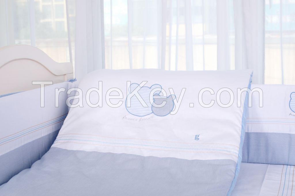 Comforter set