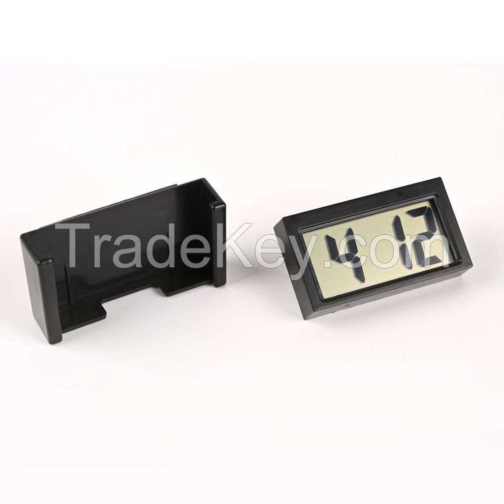 Large-screen digital display car clock
