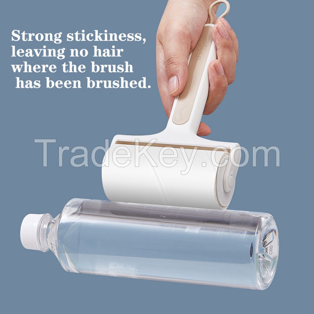 The tear-off roller sticker has a replacement core, which can be used for dehairing clothes, household cleaning, and the tail can be hungThe tear-off roller sticker has a replacement core, which can be used for dehairing clothes, household cleaning, and t