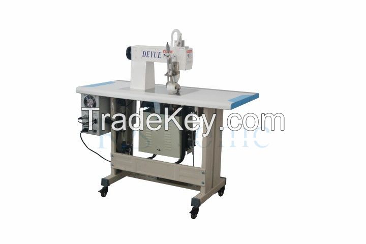 20Khz 1500w Ultrasonic Lace Sewing Machine For Nonwoven Cutting