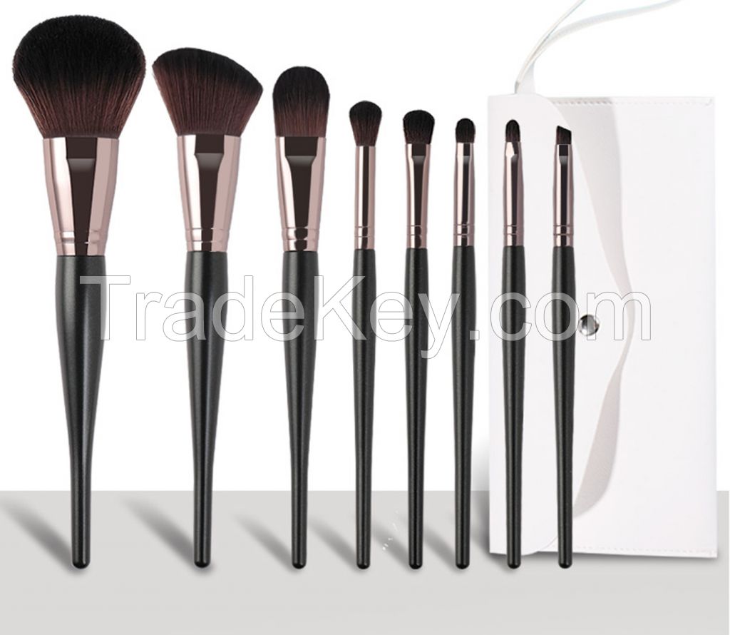 Wholesale premium synthetic fibers Fluffy silky soft bristles makeup brushes set for Flaw less Application Beauty Makeup Tool