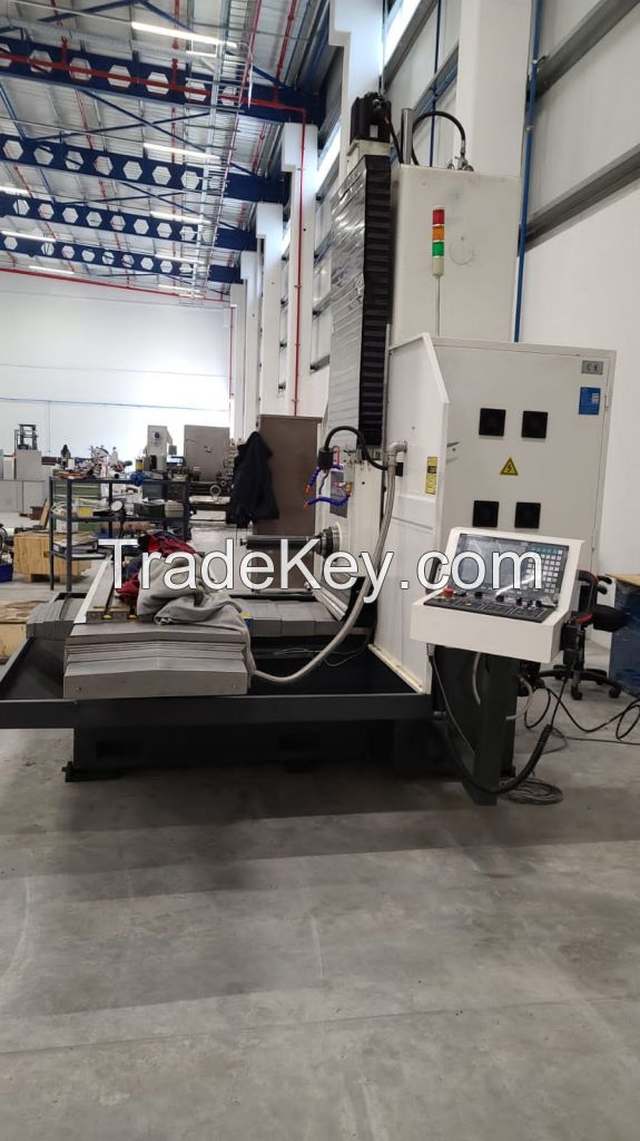 CNC powerful horizontal milling machine