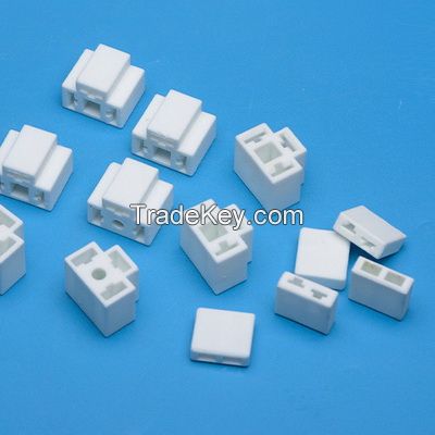 Steatite Alumina H4 Socket Terminal Part