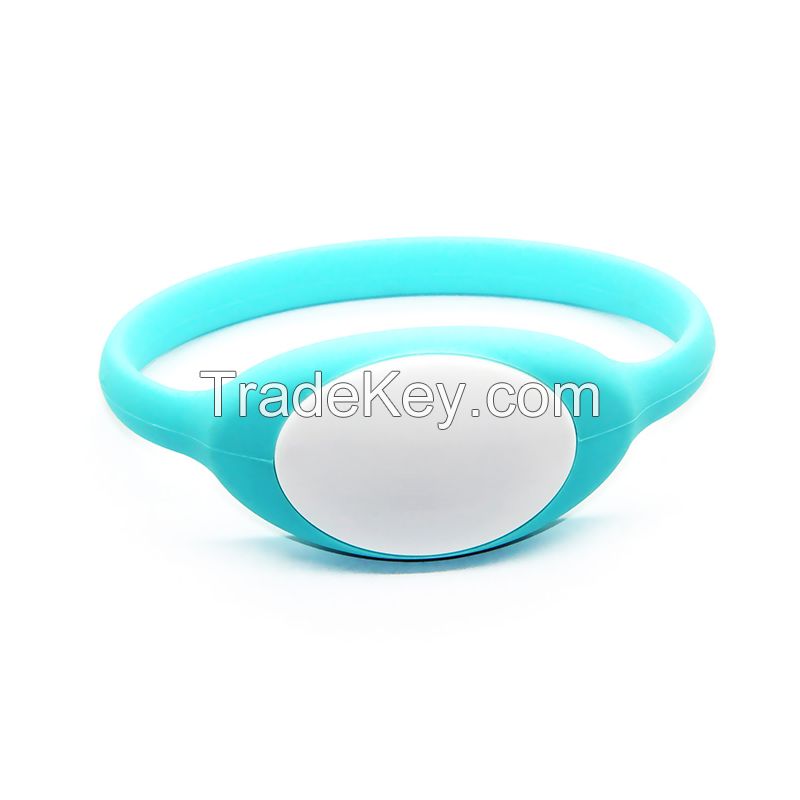 Closed-loop wristband High-quality non-toxic silicone material   Various colors are customized, waterproof, moisture-proof, shock-proof and high-temperature resistant