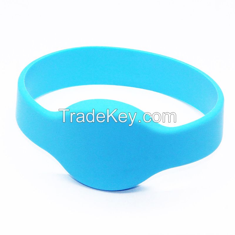 Closed-loop wristband High-quality non-toxic silicone material   Various colors are customized, waterproof, moisture-proof, shock-proof and high-temperature resistant