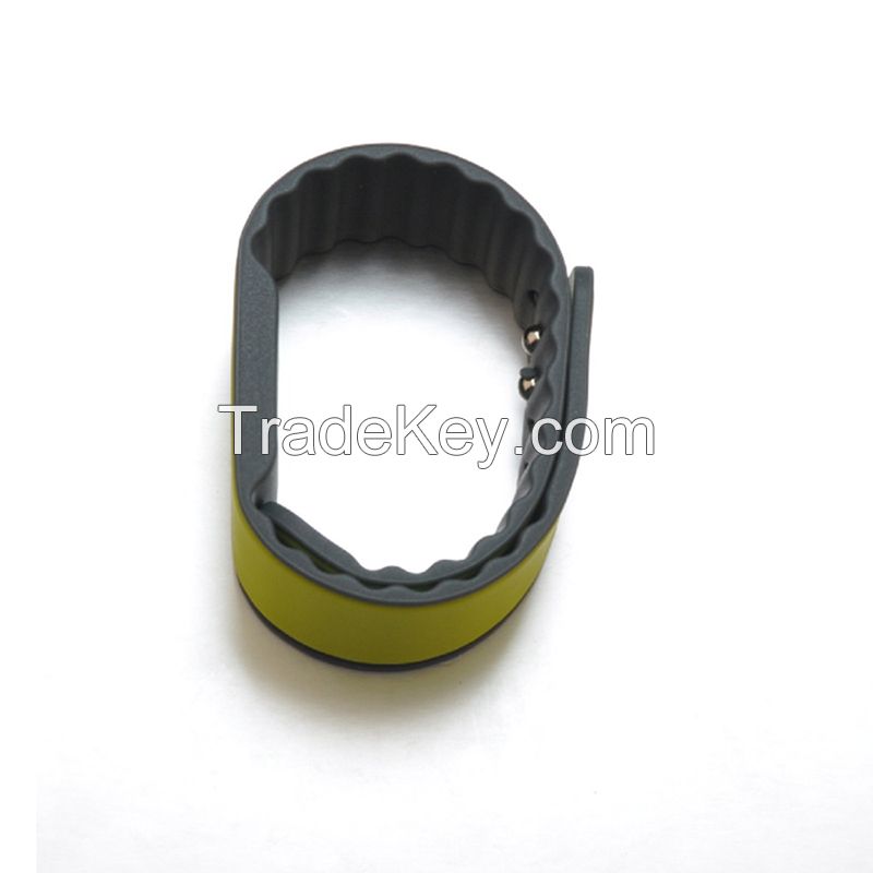 Closed-loop rfid silicon wristband High-quality non-toxic silicone material   Various colors are customized, waterproof, moisture-proof, shock-proof and high-temperature resistant