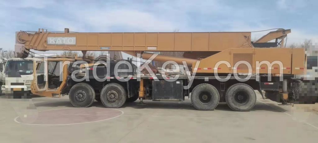 Kato Crane 50 Ton NK500E-III Truck Cranes 