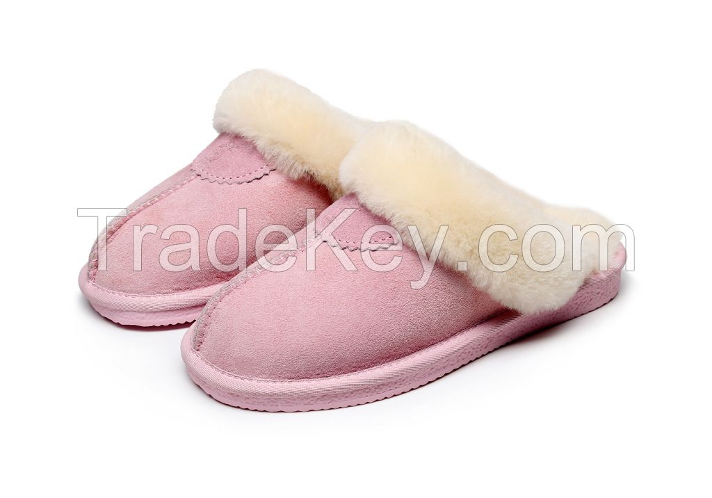 Sheepskin and fur unibody slippers