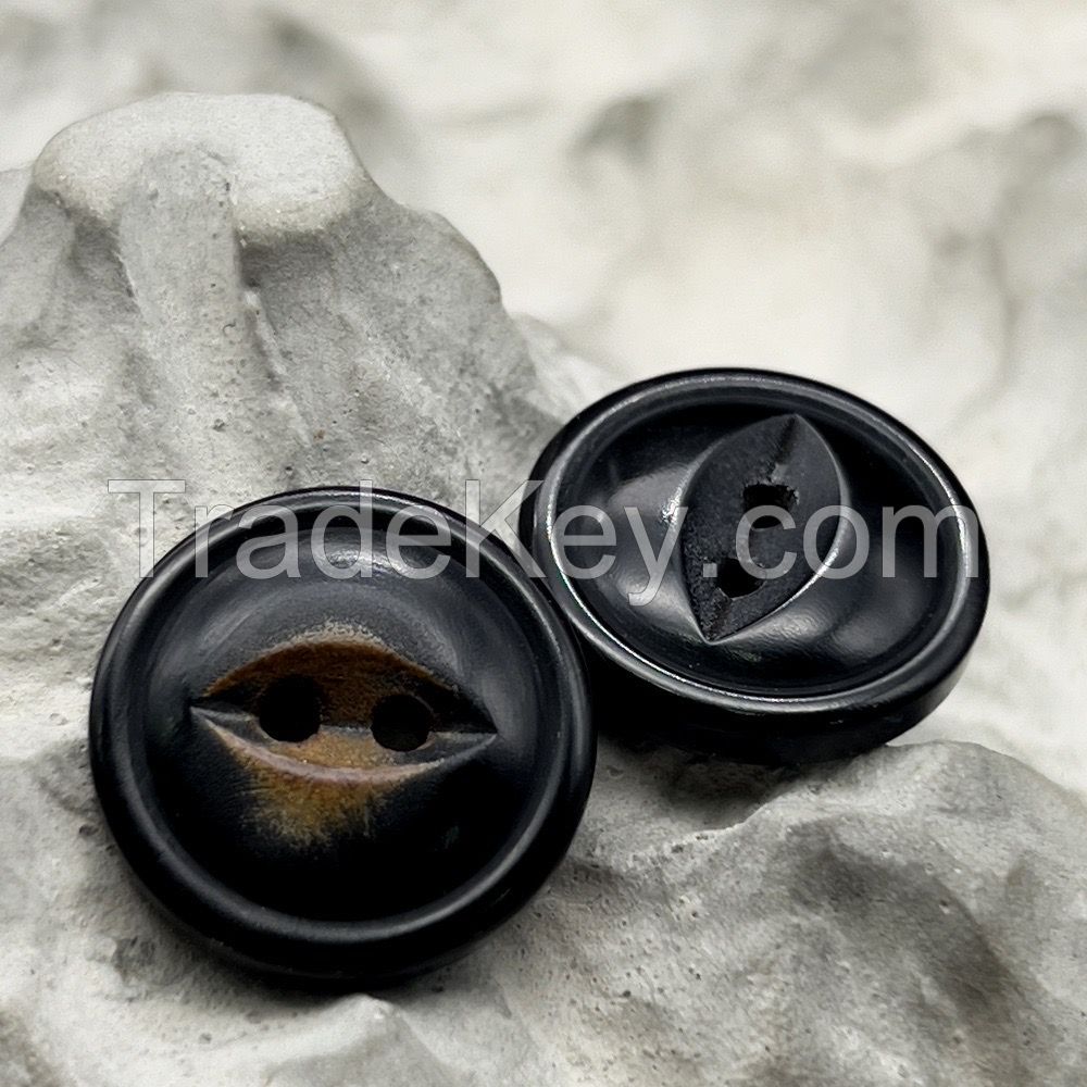 Fish eye natural horn button black and burnt style