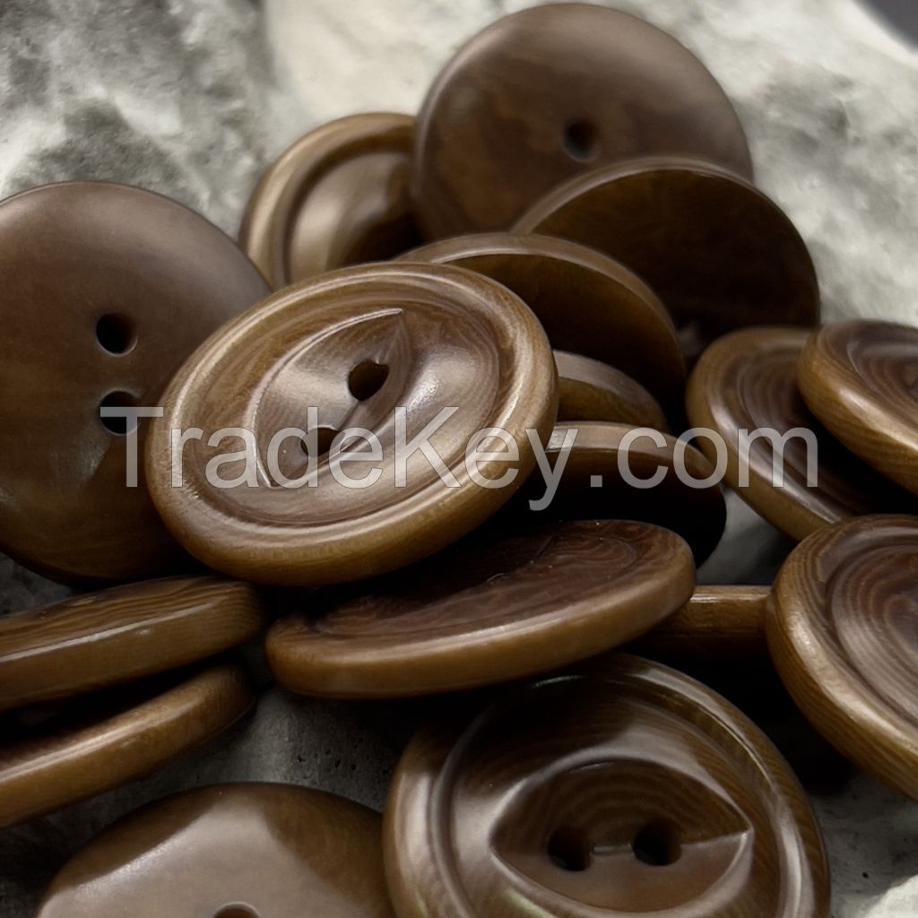 High quality fish eye natural corozo buttons all size available in mutiple colors