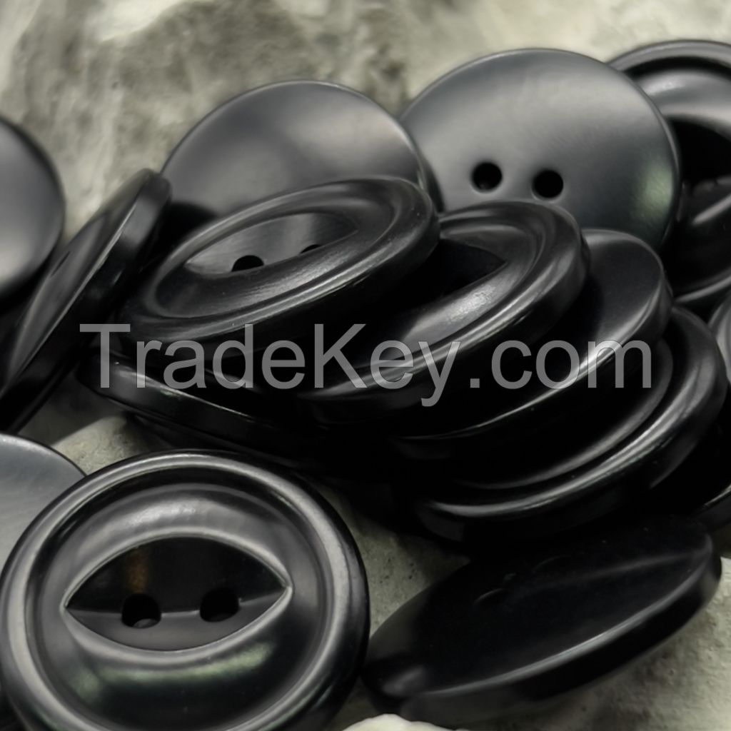 High quality fish eye natural corozo buttons all size available in mutiple colors