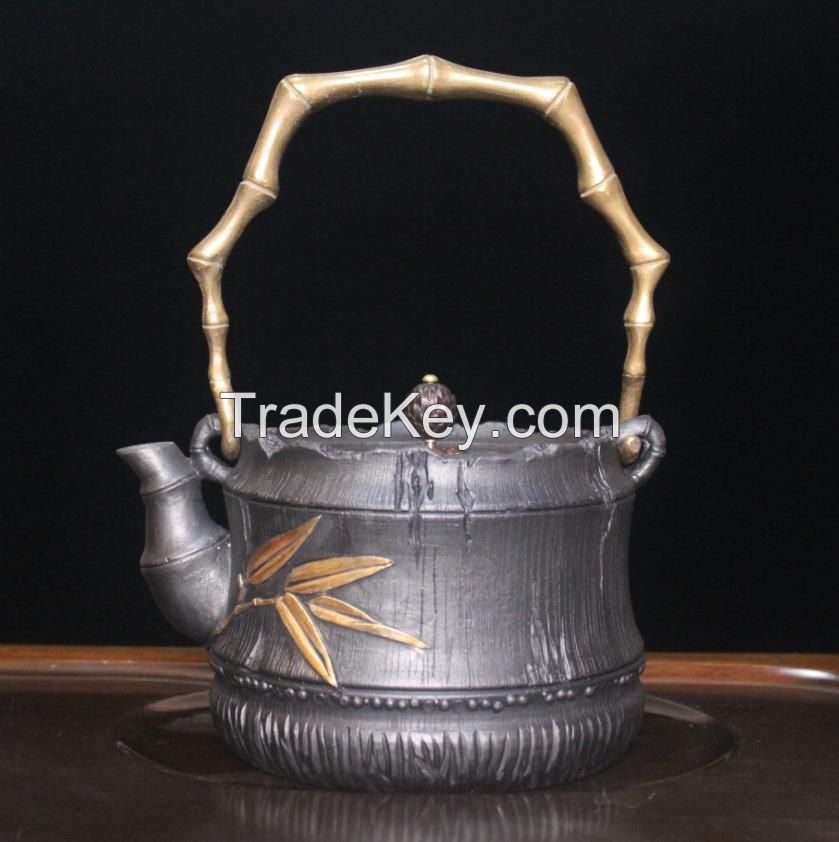 cast iron teapot