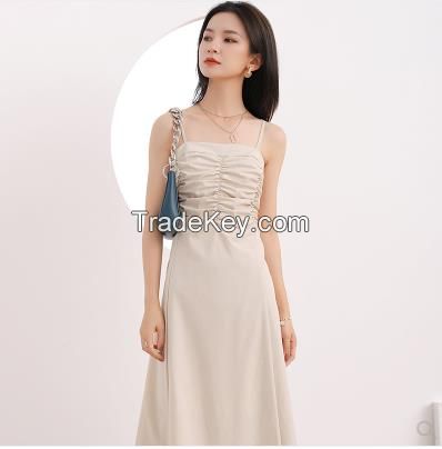 2022 summer chic women's dress with thin pleated skirt