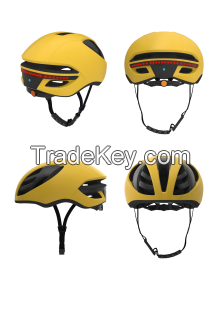 PSSY-032. Functional lighting bluetooth helmet.