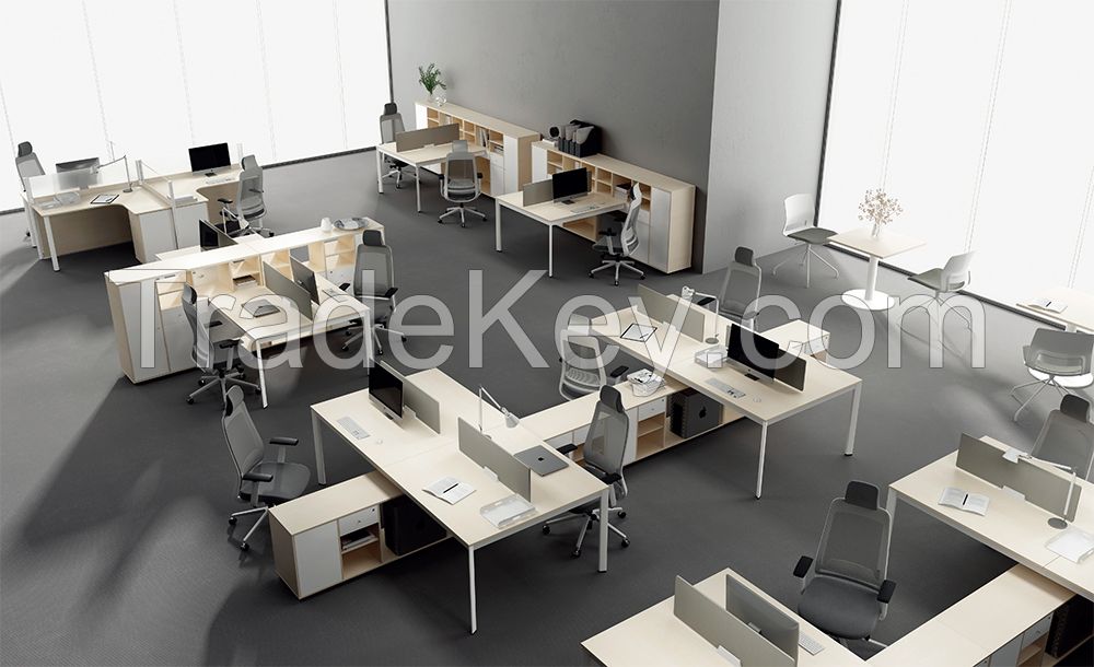 China Factory Custom Made Office Staff Workstation Desk With Partition