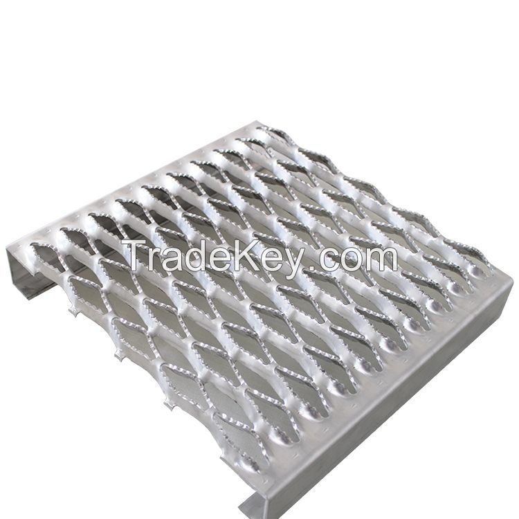 Anti slip mesh safety grating