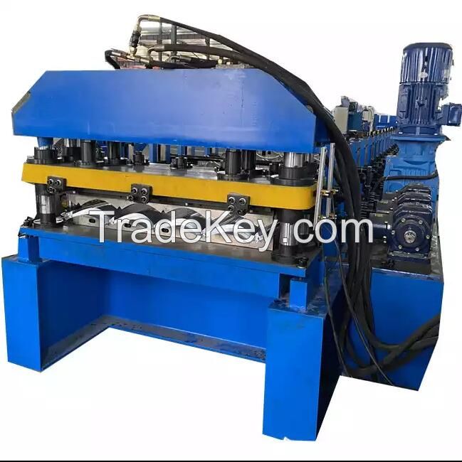 Metal glazed tile roll forming machine