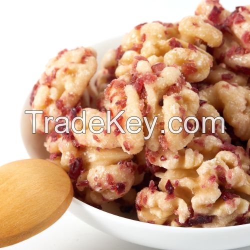 Cranberry flavored peeled walnut kernels for casual snacking