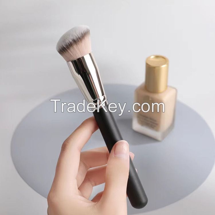 Vegan Hair Angled Foundation Brush OEM      Customized Foundation Brush    