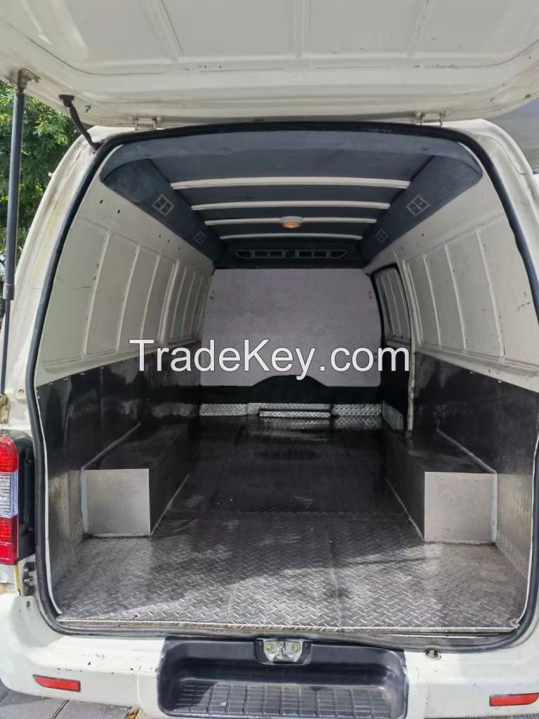 Used SMGW WULING VAN In Good Condition !