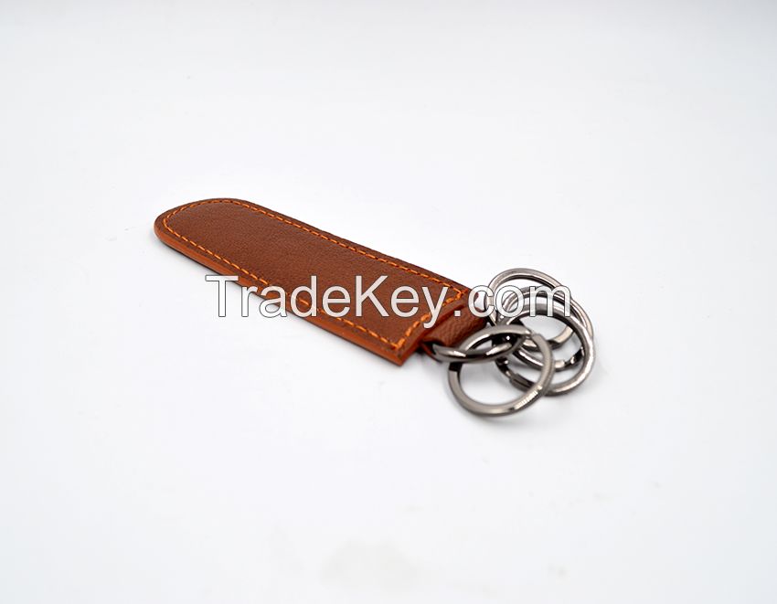 Simple leather key holder case with key ring