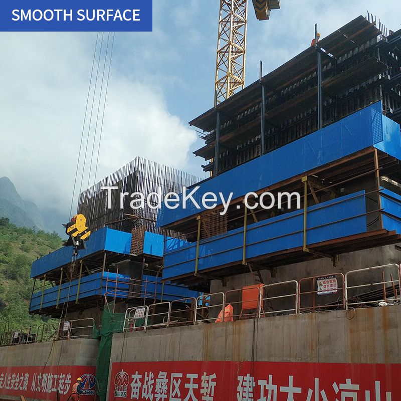 Segmental pouring of pier column climbing formwork