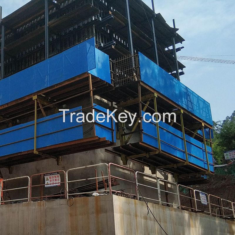 Segmental pouring of pier column climbing formwork