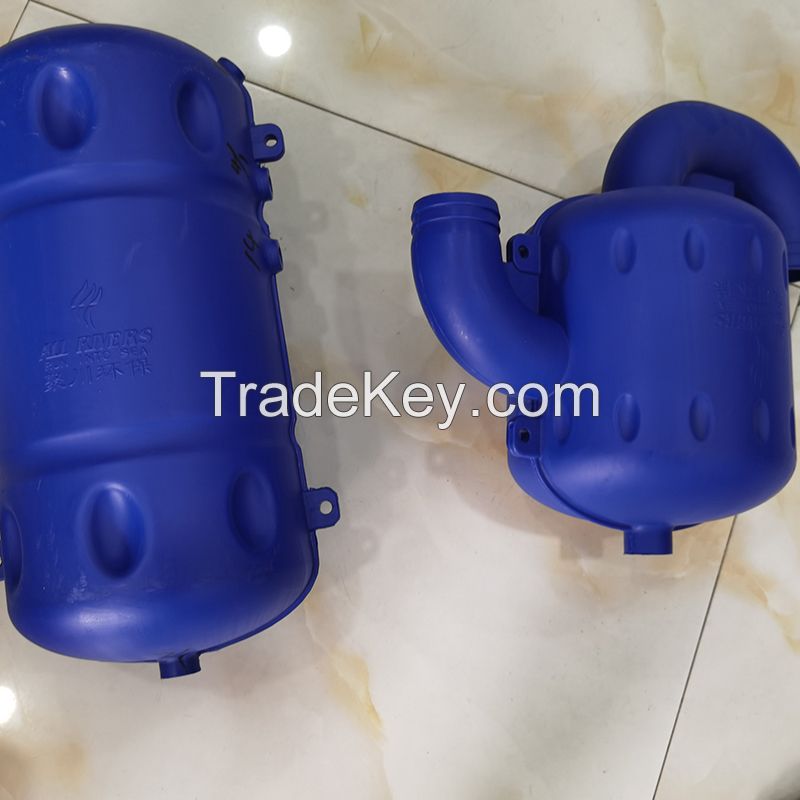 Hollow blow molding water tank