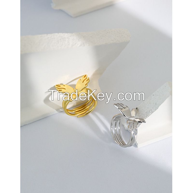 Butterfly ring design gold