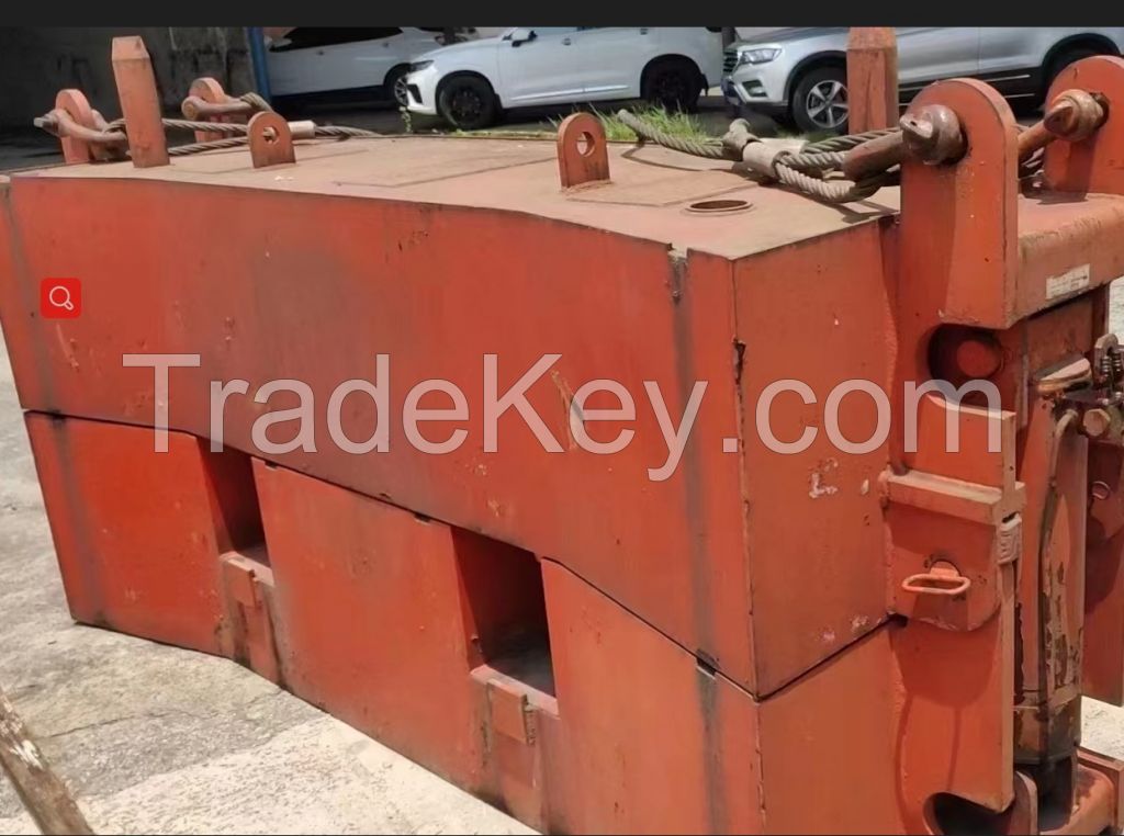 130ton tadano original used truck crane Tadano TG1300E used crane with high quality