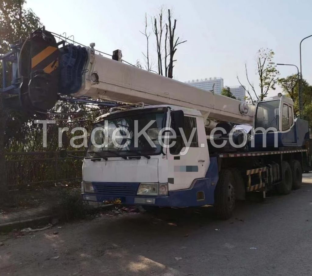 25Ton Tadano Used truck crane GT-250E used mobile crane truck-mounted crane