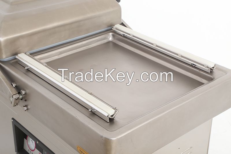 Double chamber vacuum packing machine suitable for meat cheese
